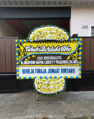 Papan Bunga Duka di Palipi